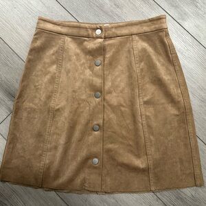 Aritzia Faux Suede Mini Skirt Size 6